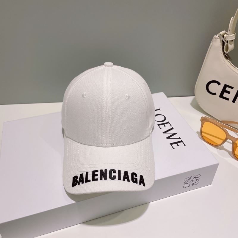 BALENCIAGA